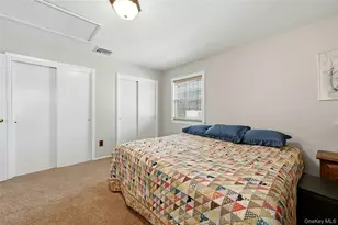 26 Charles Cir, Islip, NY 11751 - Photo 17