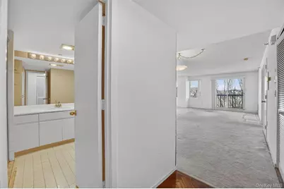 10 Stewart Place #4BE, White Plains, NY 10603 - Photo 7