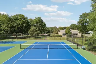 101 Flair Ct E, Saint James, NY 11780 - Photo 25