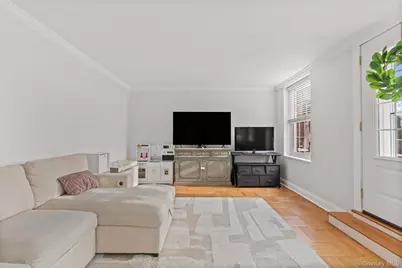 1350 Midland Avenue #1O, Bronxville, NY 10708 - Photo 11