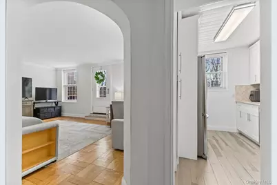 1350 Midland Avenue #1O, Bronxville, NY 10708 - Photo 3