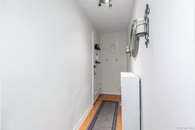 15 Beach Roads #3A, Great Neck, NY 11023 - Photo 3