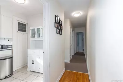 15 Beach Roads #3A, Great Neck, NY 11023 - Photo 5