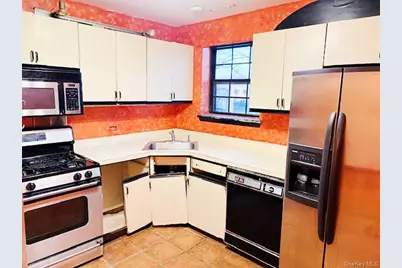 7817 153rd Avenue #H1, Howard Beach, NY 11414 - Photo 5