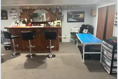 330 Florida Avenue, Copiague, NY 11726 - Photo 7