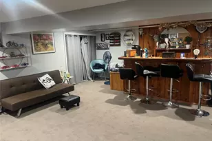 330 Florida Ave, Copiague, NY 11726 - Photo 9