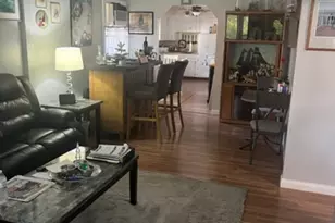 330 Florida Ave, Copiague, NY 11726 - Photo 5