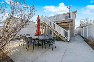 95-11 164th Ave, Howard Beach, NY 11414 - Photo 37