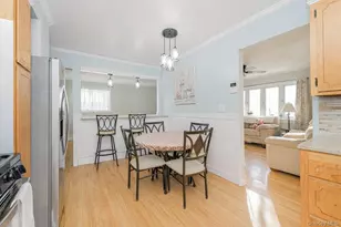 95-11 164th Ave, Howard Beach, NY 11414 - Photo 11