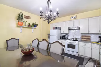 262 N Fulton Avenue, Fleetwood, NY 10552 - Photo 19