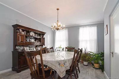 262 N Fulton Avenue, Fleetwood, NY 10552 - Photo 7