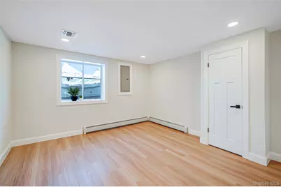 45 Oaklawn Avenue, Farmingville, NY 11738 - Photo 27