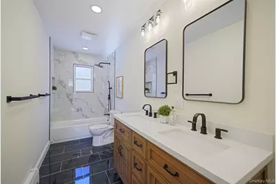 45 Oaklawn Avenue, Farmingville, NY 11738 - Photo 17