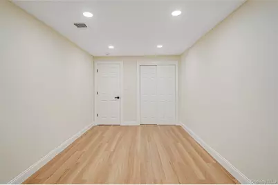 45 Oaklawn Avenue, Farmingville, NY 11738 - Photo 35