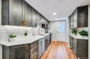 63 Beech Ave, Farmingville, NY 11738 - Photo 11