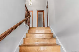 216-47 Sawyer Ave, Queens Village, NY 11427 - Photo 19