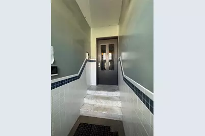 928 Belmont, Brooklyn, NY 11028 - Photo 3