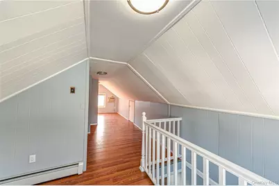 71 Community Road, Bay Shore, NY 11706 - Photo 19