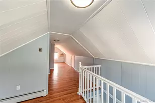 71 Community Rd, Bay Shore, NY 11706 - Photo 19