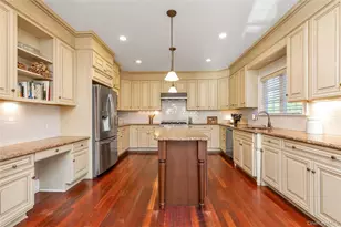 115 Lincoln Ave, Rockville Centre, NY 11570 - Photo 7