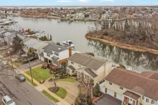 2876 Shore Rd, Bellmore, NY 11710 - Photo 9