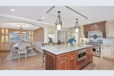 2876 Shore Road, Bellmore, NY 11710 - Photo 3