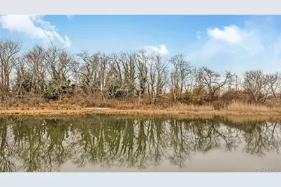 2876 Shore Road, Bellmore, NY 11710 - Photo 39