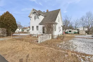 73 Redmond Ave, Bay Shore, NY 11706 - Photo 15