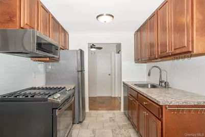 1233 Melville Road #60, East Farmingdale, NY 11753 - Photo 11