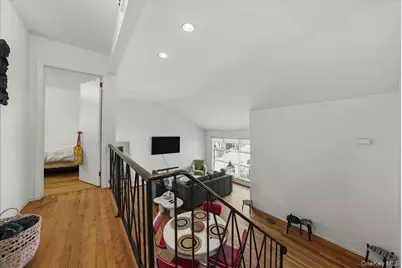 72 Park Ave Terrace, Yonkers, NY 10703 - Photo 15