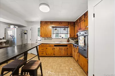 72 Park Ave Terrace, Yonkers, NY 10703 - Photo 25