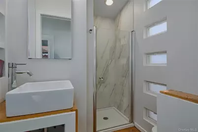 315 State, Hudson, NY 12534 - Photo 11