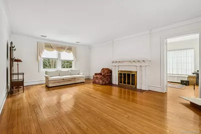 167 Kensington Road, Garden City, NY 11530 - Photo 9