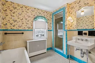 167 Kensington Rd, Garden City, NY 11530 - Photo 17