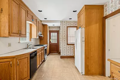 167 Kensington Road, Garden City, NY 11530 - Photo 13