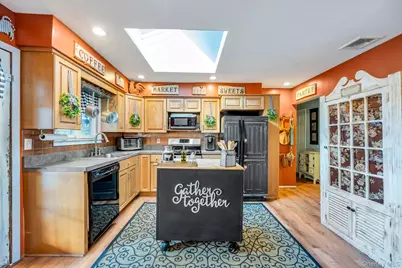 110 Dare Road, Selden, NY 11784 - Photo 15