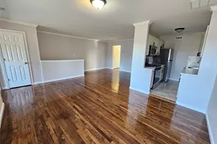 199 Artist Lake Dr, Middle Island, NY 11953 - Photo 3