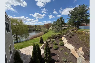 905 Oakridge Common, South Salem, NY 10590 - Photo 15