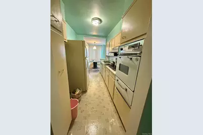 9230 56 Avenue #6C, Elmhurst, NY 11373 - Photo 3