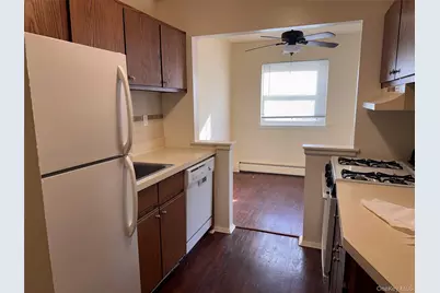 796-800 Brookridge Drive #30, Valley Cottage, NY 10989 - Photo 3