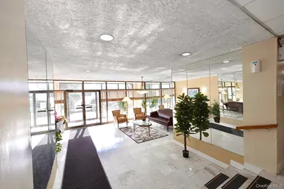 85 S Centre Ave #A20, Rockville Centre, NY 11570 - Photo 1