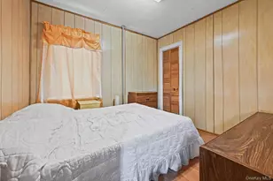 90-21 184th Pl, Hollis, NY 11423 - Photo 9