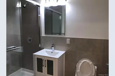 135-17 Northern Boulevard #4G, Flushing, NY 11354 - Photo 5