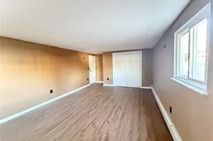 220 Kinkel St, Westbury, NY 11590 - Photo 15