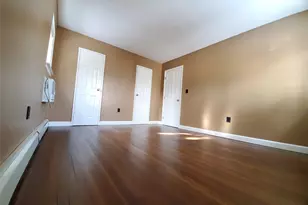 220 Kinkel St, Westbury, NY 11590 - Photo 11