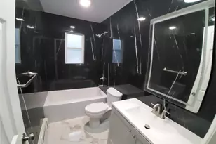 220 Kinkel St, Westbury, NY 11590 - Photo 7