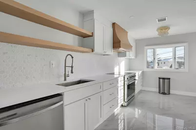 89 Harvest Lane, Commack, NY 11725 - Photo 17
