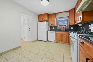 95-03 149th Ave, Ozone Park, NY 11417 - Photo 9