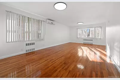 95-03 149th Avenue, Ozone Park, NY 11417 - Photo 11