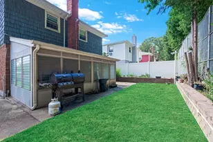 243-17 72nd Ave, Douglaston, NY 11362 - Photo 27